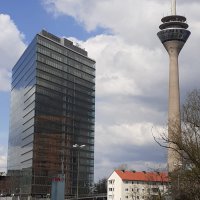 Neuzugang Glasreinigung RWi4-Gebäude