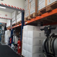 Lager und Fuhrpark