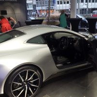 Reinigung Aston Martin